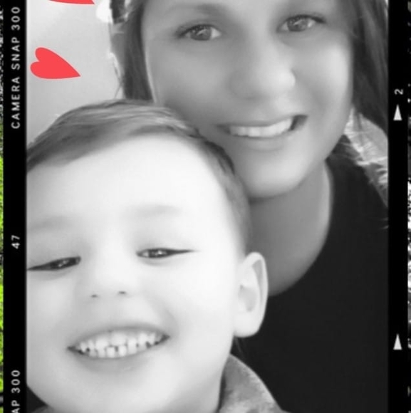 ashleyrobert370